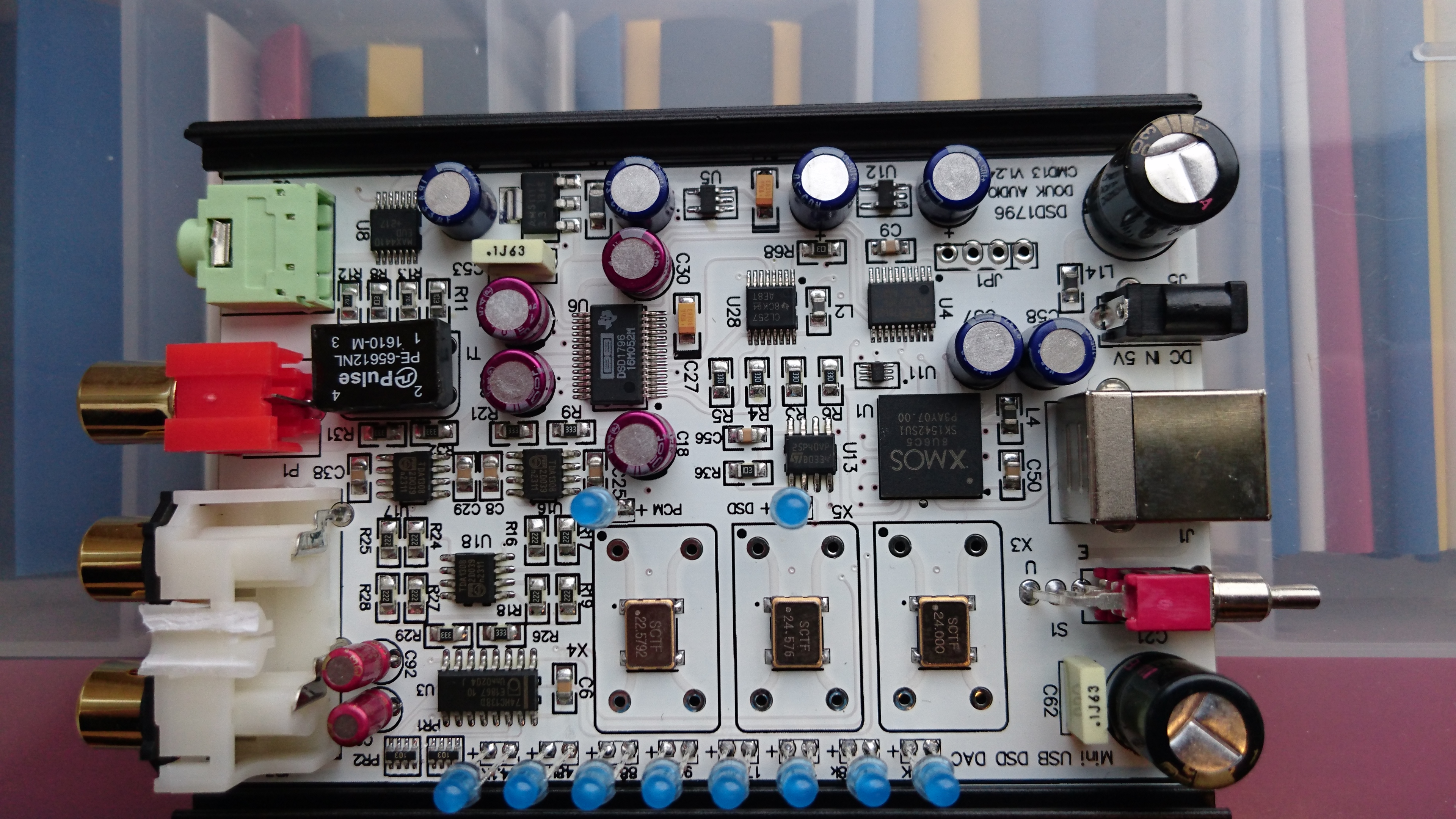 Douk-top.jpg