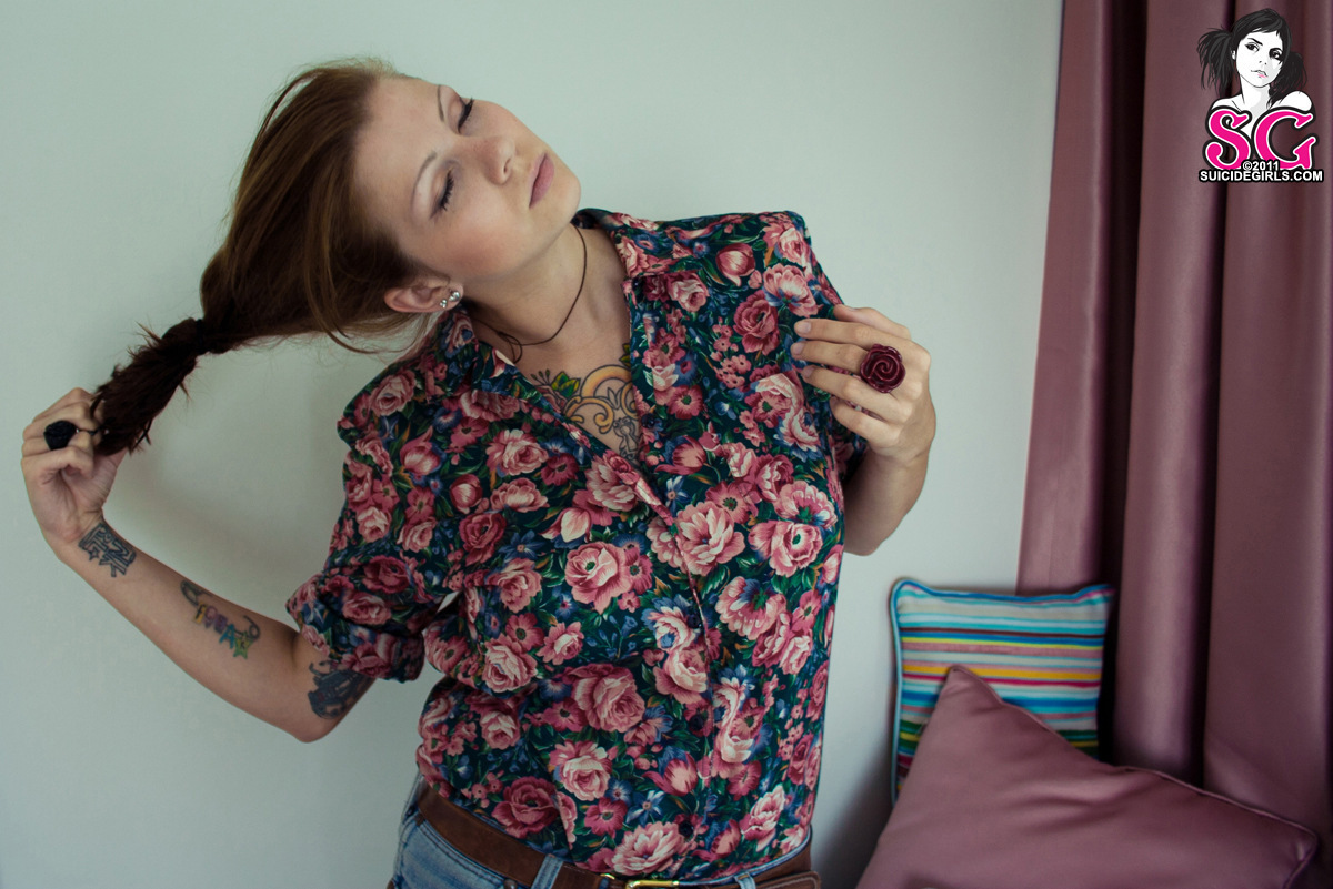 satelina-tearose-05.jpg