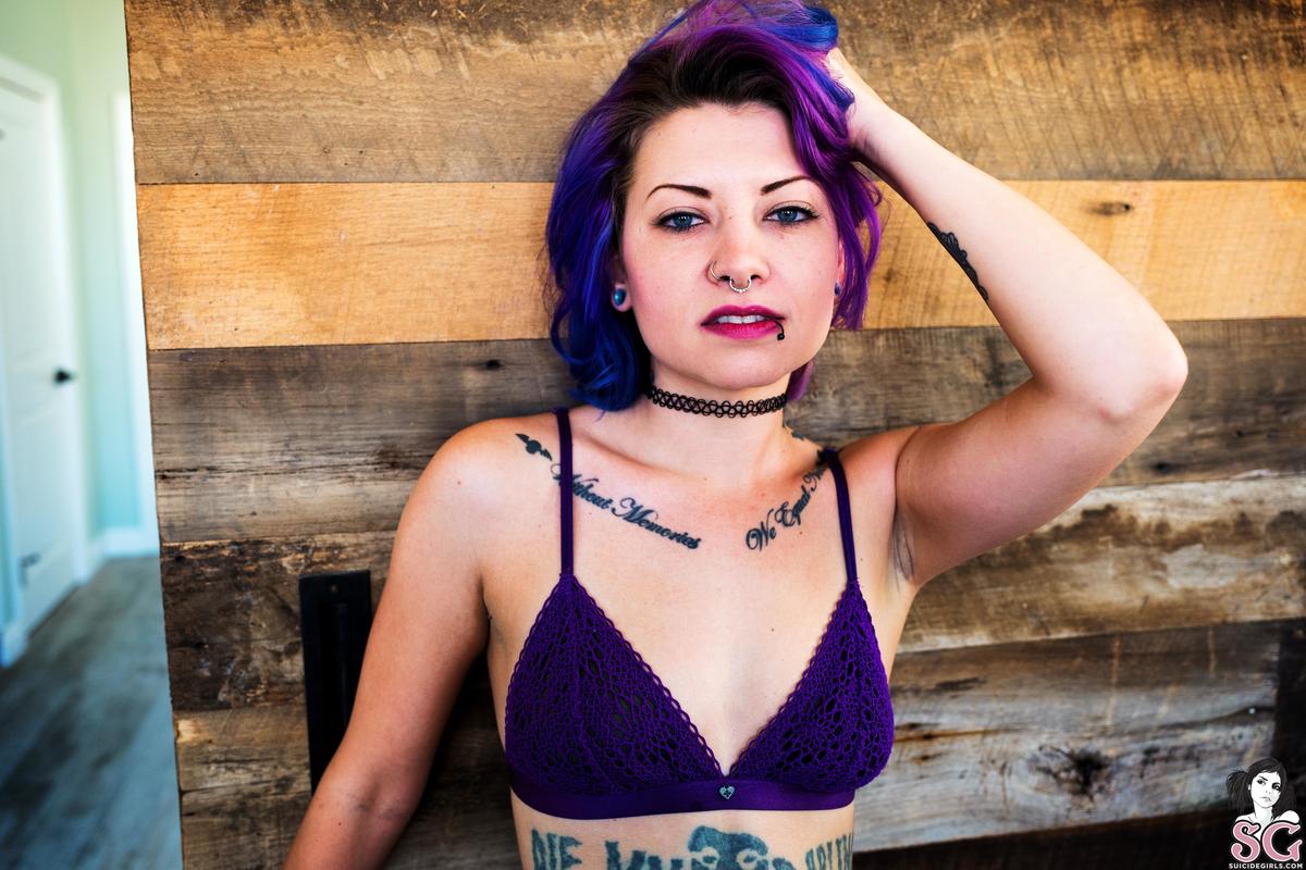 breezy710-bathbombshell-01.jpg