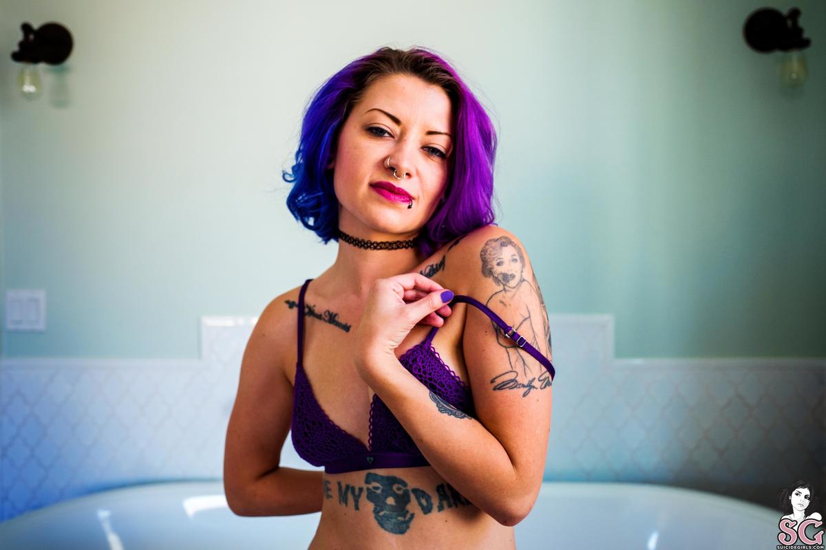 breezy710-bathbombshell-07.jpg