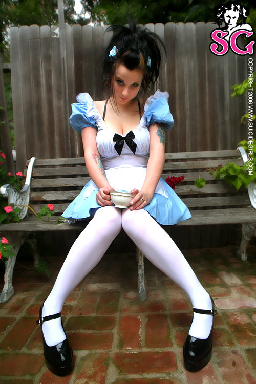 quinne-inwonderland-01.jpg