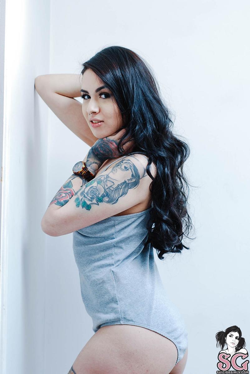 pisces-alittlebitdangerous-03.jpg