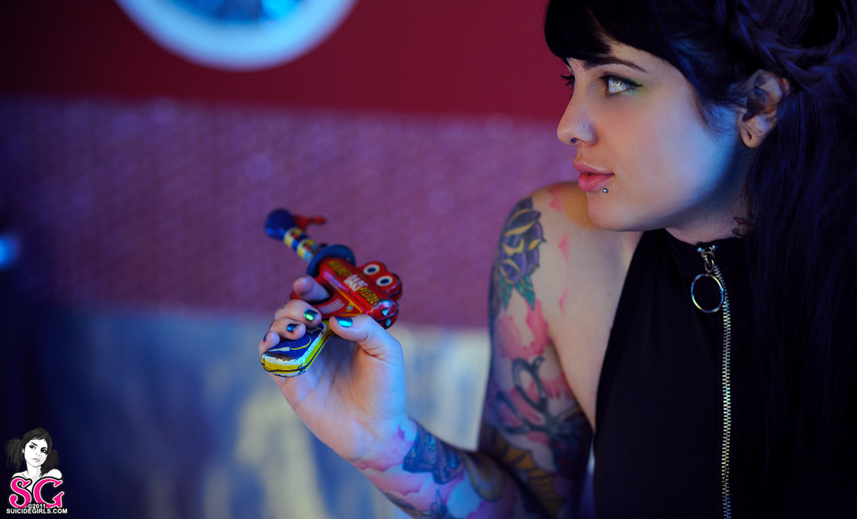 radeo-lostinspace-07.jpg