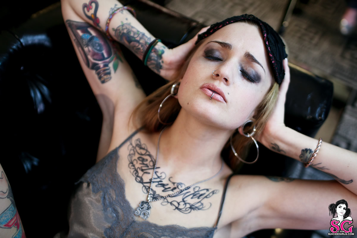 sash-hangover-11.jpg