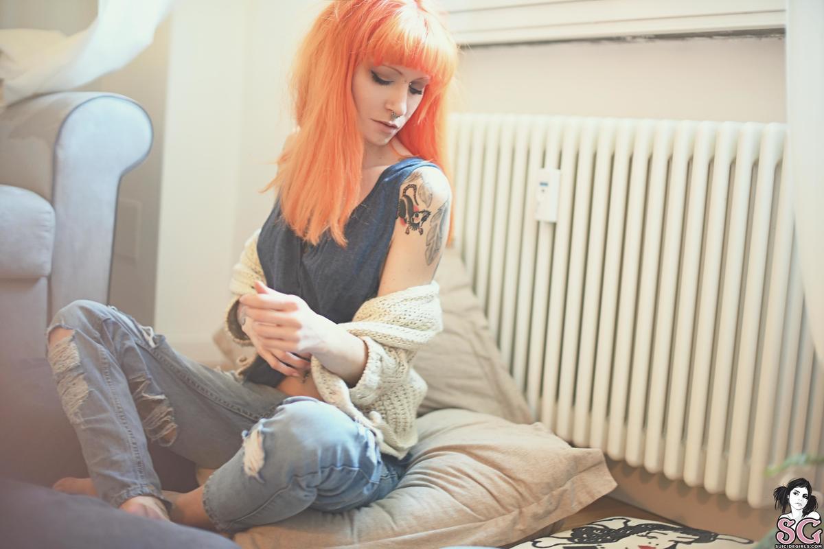 betti-thinkingaboutyou-07.jpg