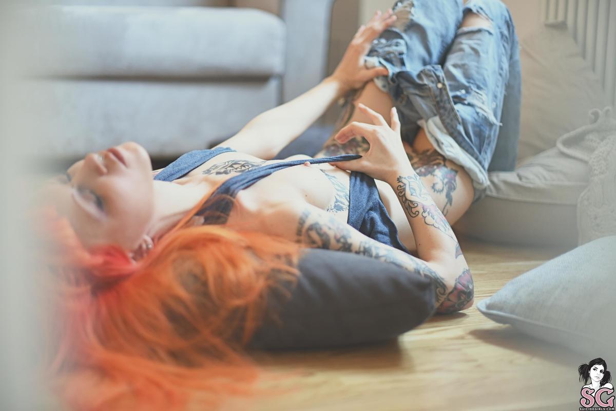 betti-thinkingaboutyou-17.jpg