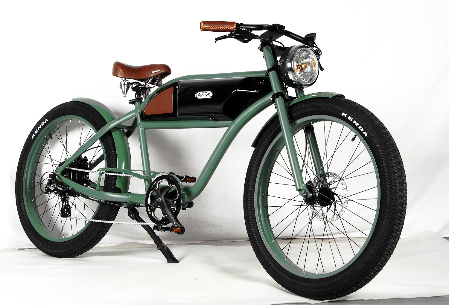 Green_Black_02