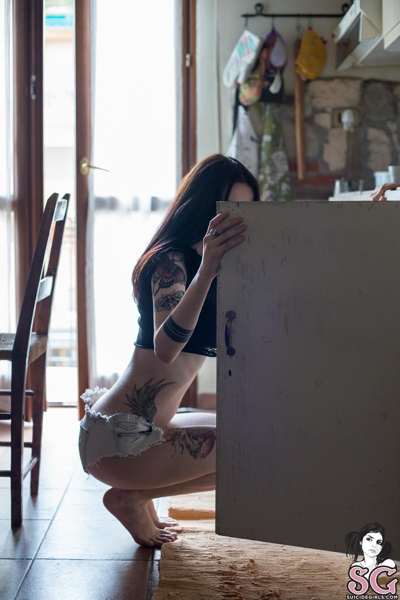 tanyabat-inthekitchen-05.jpg