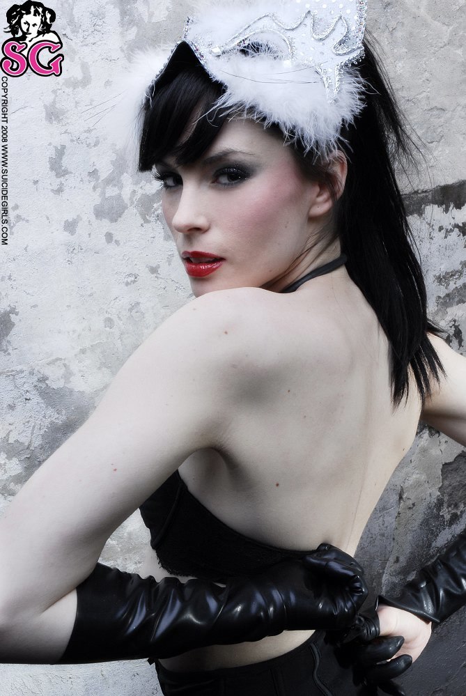 nena-fetishkitty-07.jpg