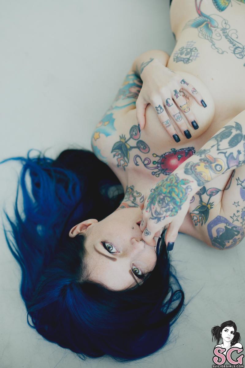 riae-blue-39.jpg