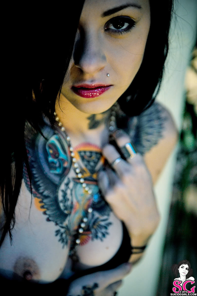 gogo-tillthesunturnsblack-15.jpg