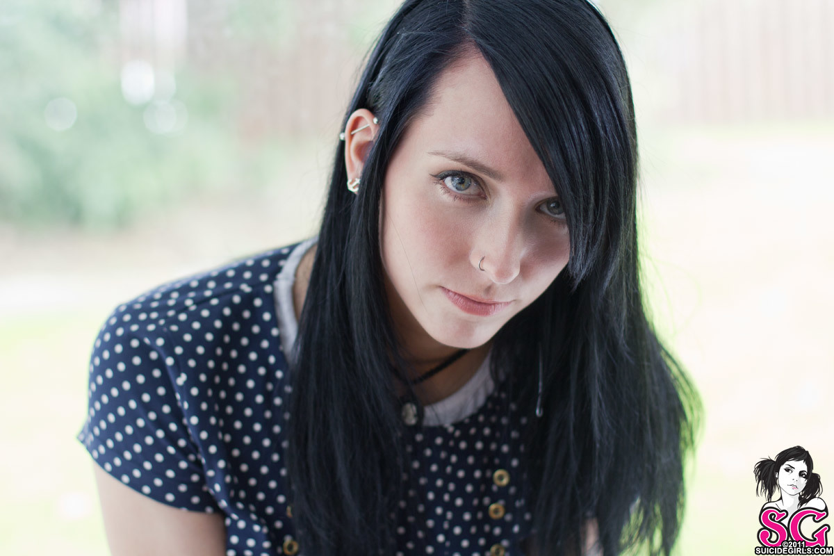 kyoko-icelandicblue-01.jpg