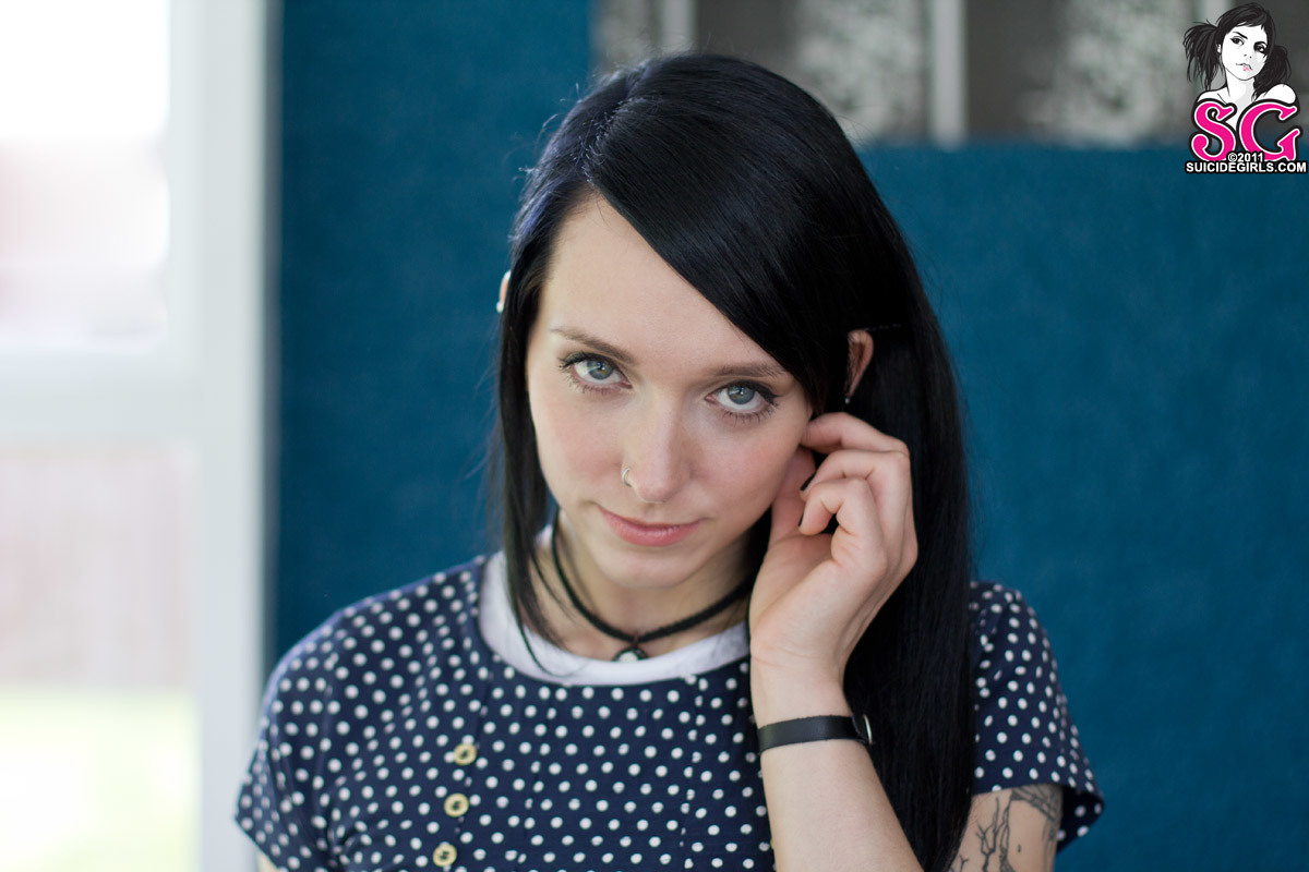 kyoko-icelandicblue-07.jpg