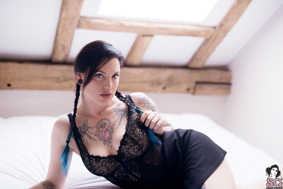 emmalou-firedesire-03.jpg
