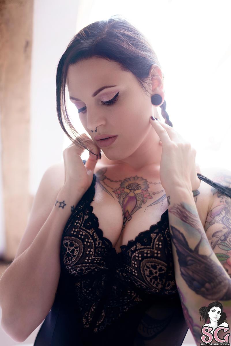 emmalou-firedesire-21.jpg