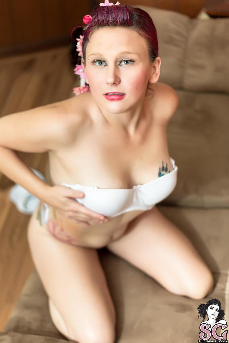 misskellielynnbelle-adayatthecabin-27.jpg