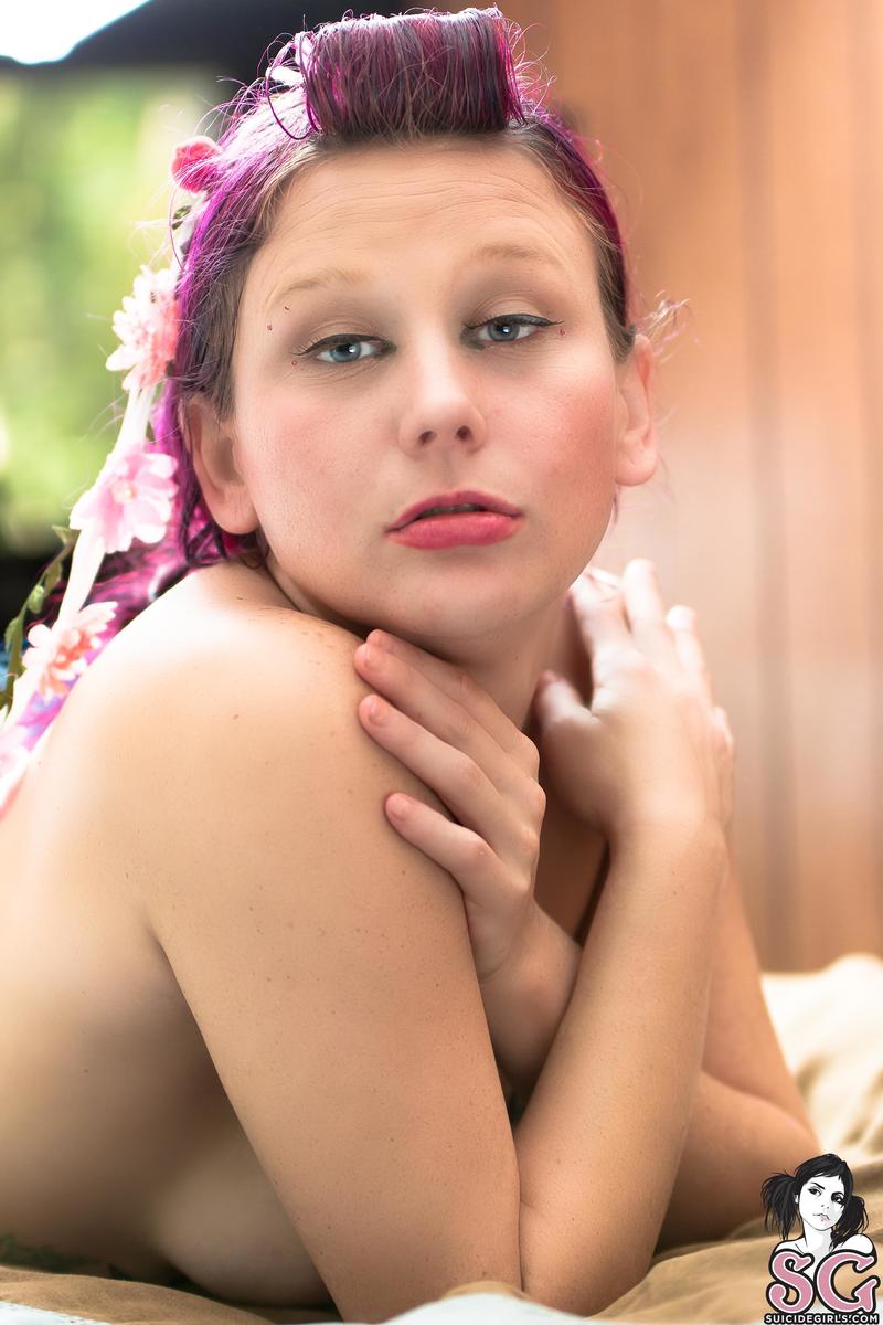 misskellielynnbelle-adayatthecabin-39.jpg