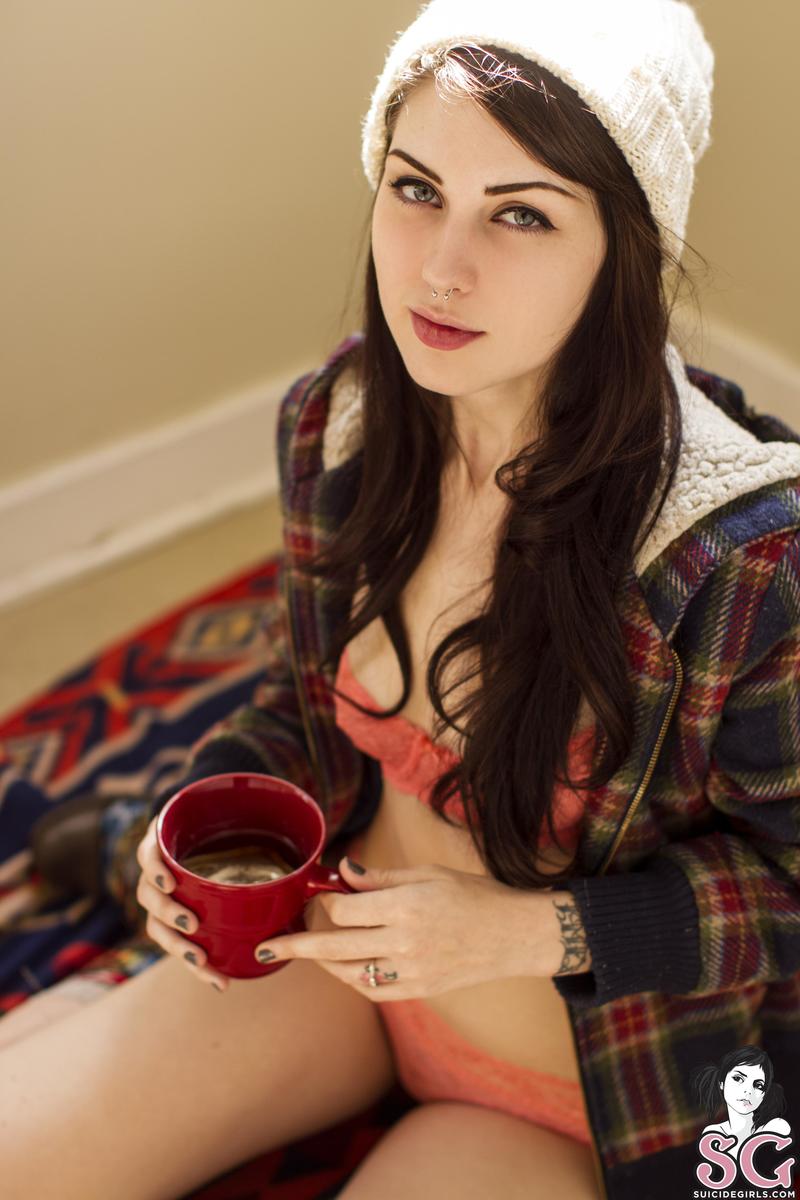 arwen-wrappedinsun-05.jpg