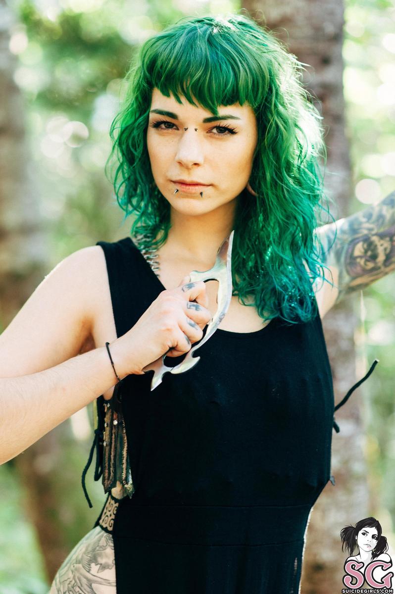 malicatsz-warriorprincessoftheforest-05.jpg