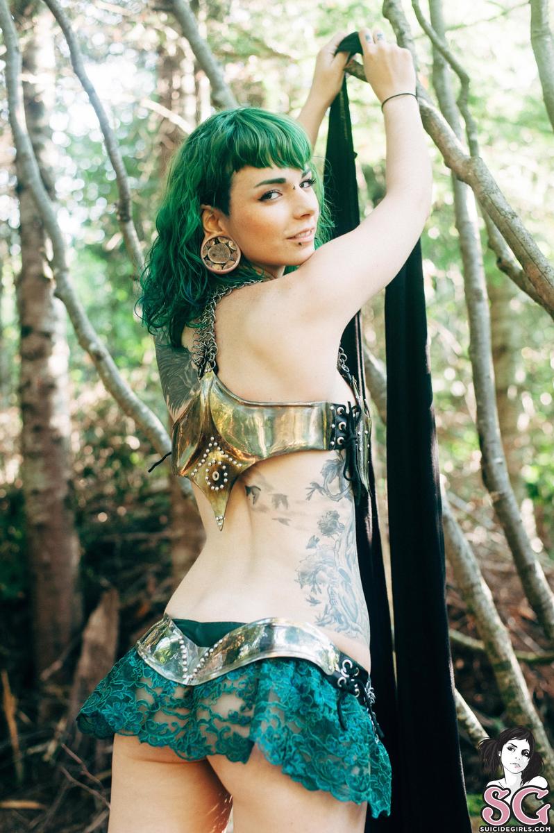 malicatsz-warriorprincessoftheforest-11.jpg