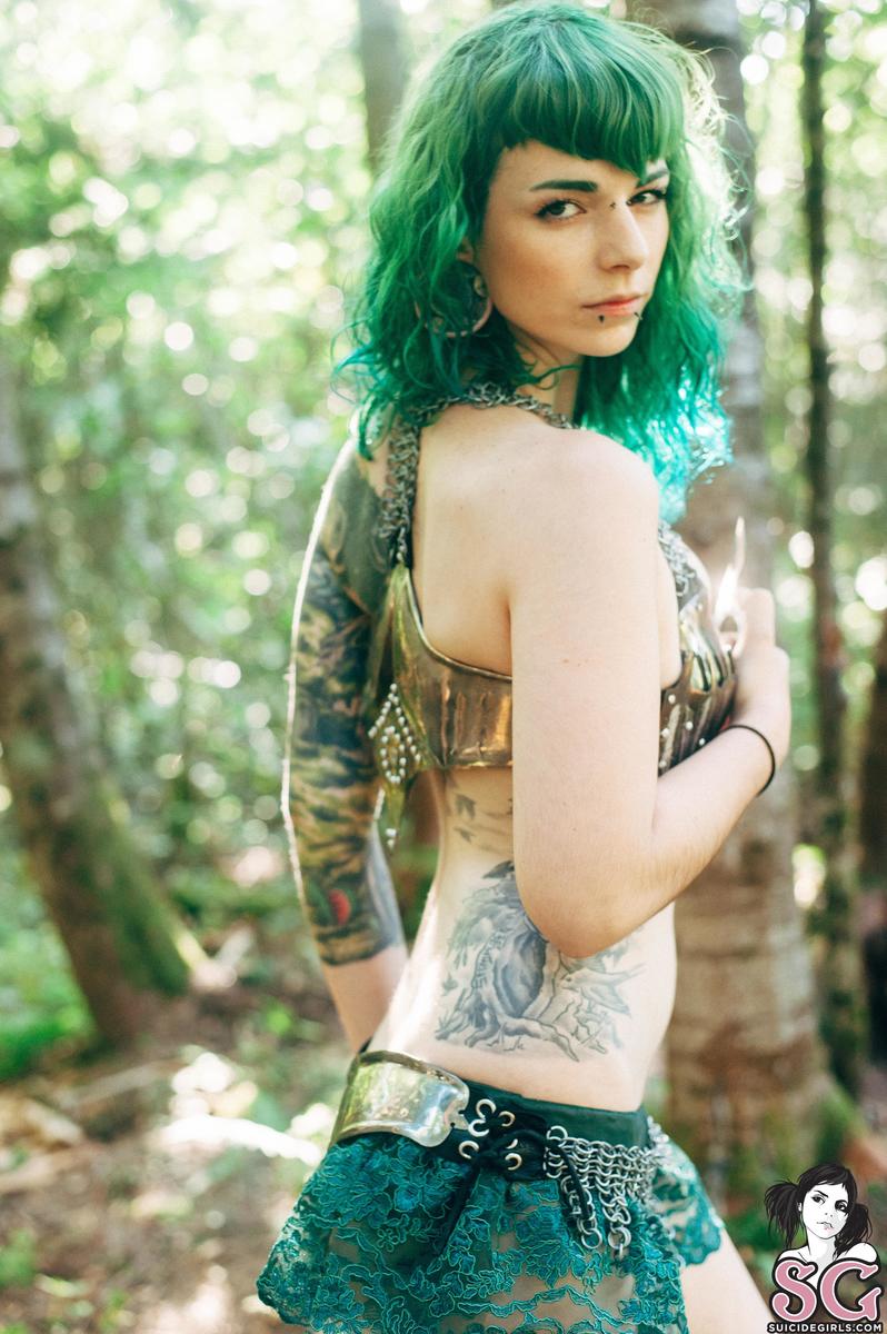 malicatsz-warriorprincessoftheforest-17.jpg