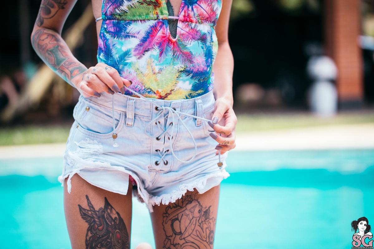 irisvecchio-tropicalmermaid-09.jpg