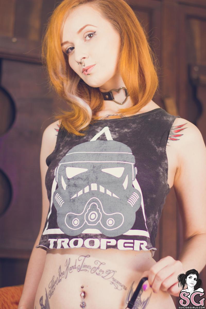 aurorah-warmamber-03.jpg
