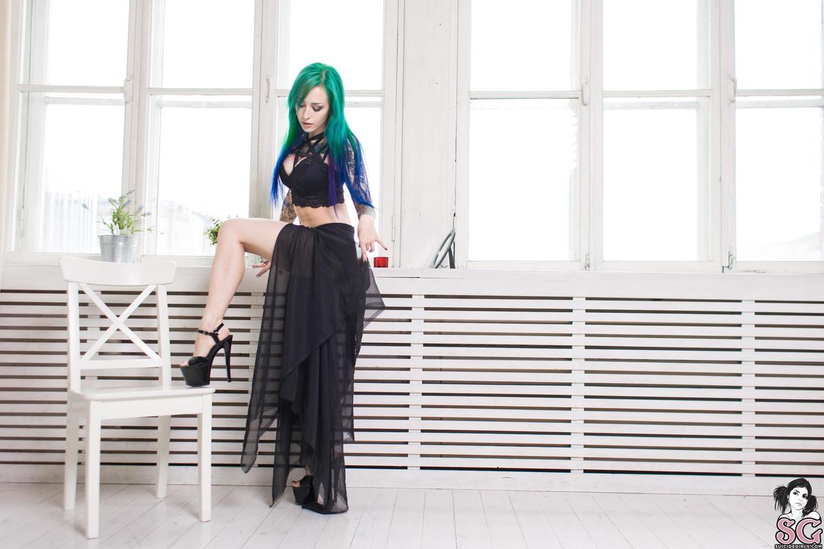 janesinner-darknessinside-03.jpg