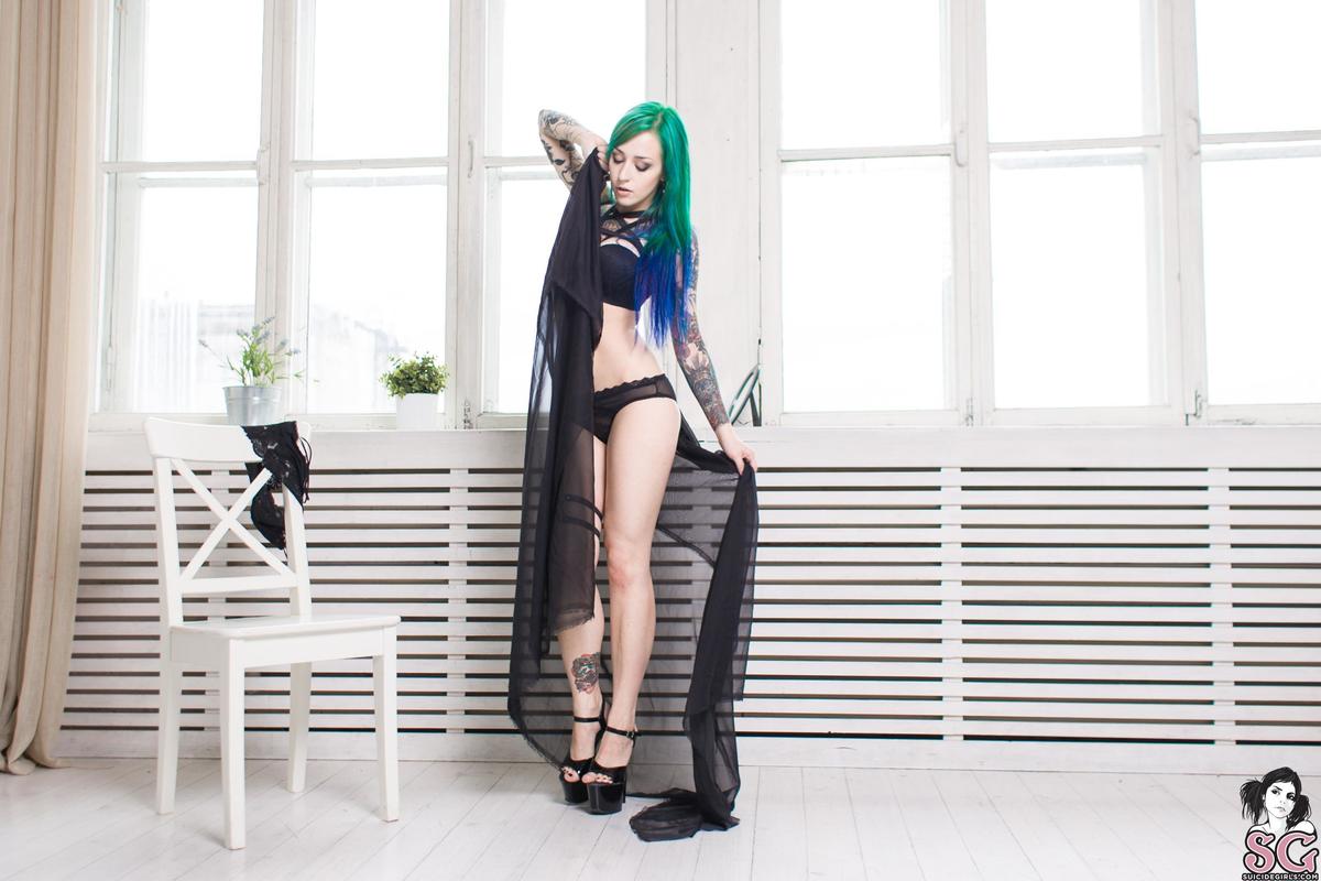 janesinner-darknessinside-11.jpg