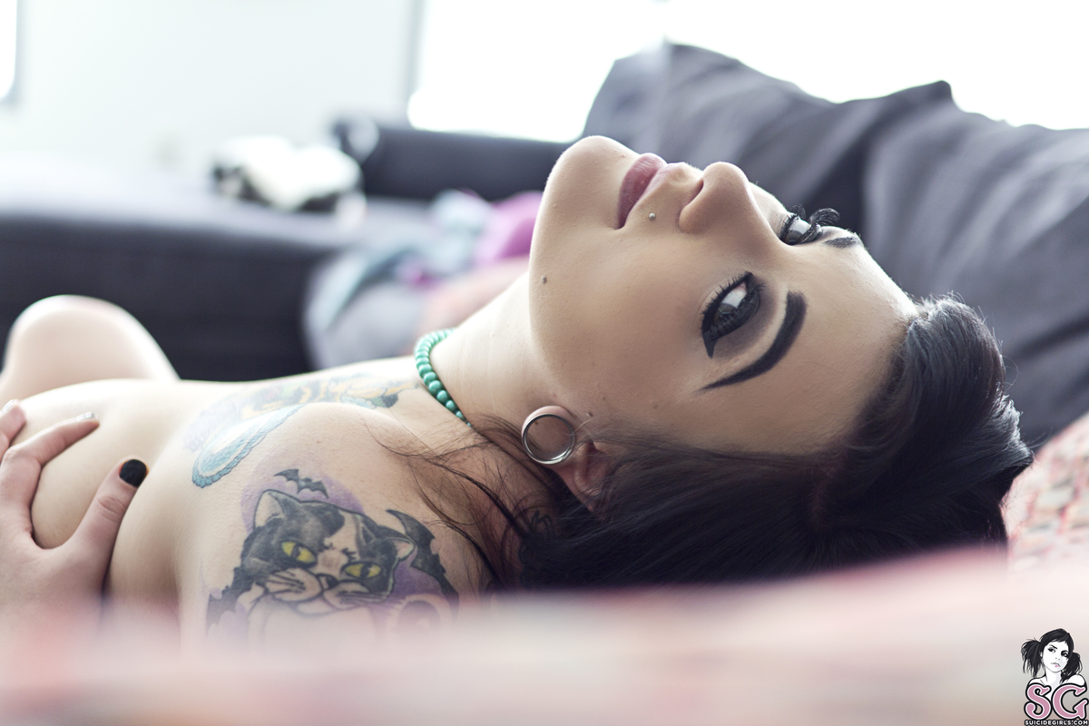 sistina-silentlucidity-21.jpg