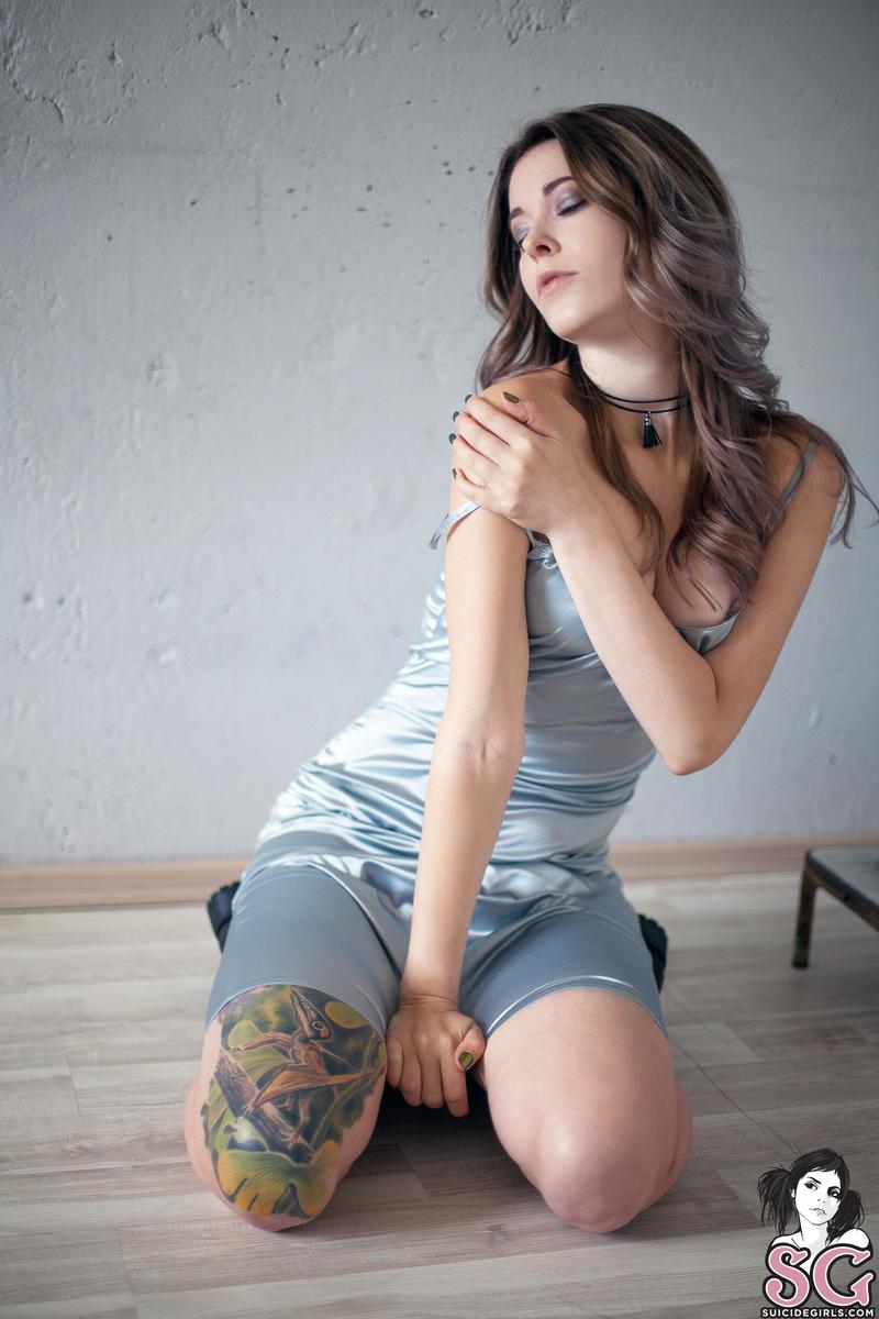 anoukevil-silverbullet-07.jpg