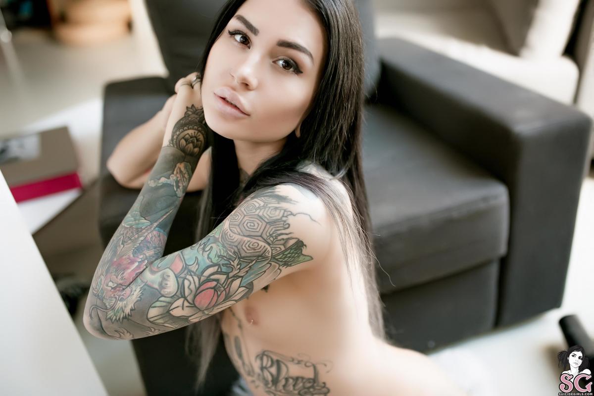 chrisrayn-nakedeuphoria-35.jpg