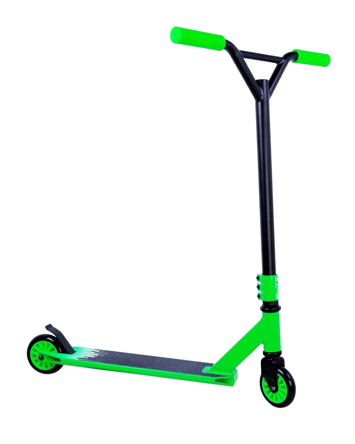 Storm-Green_02