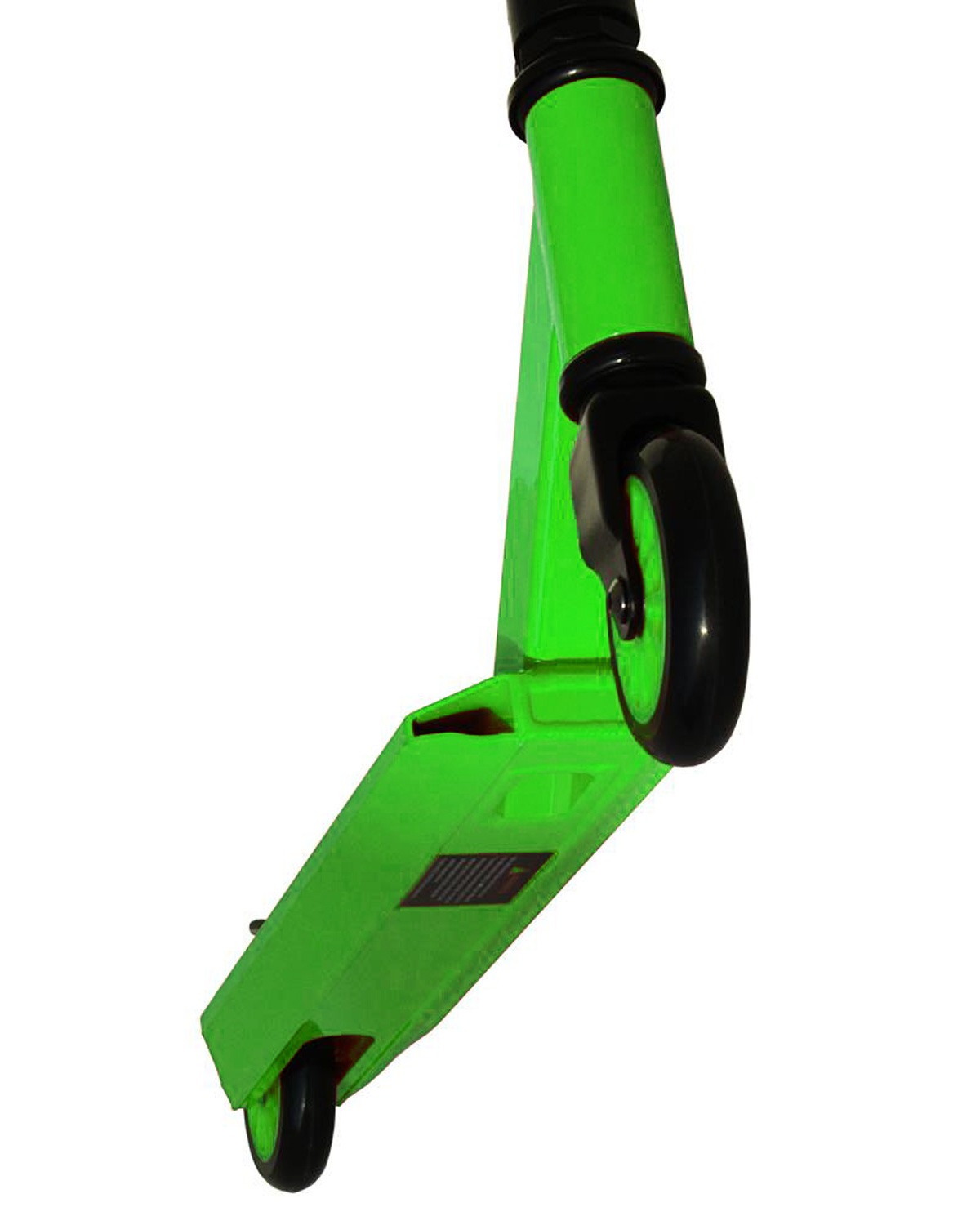Storm-Green_05