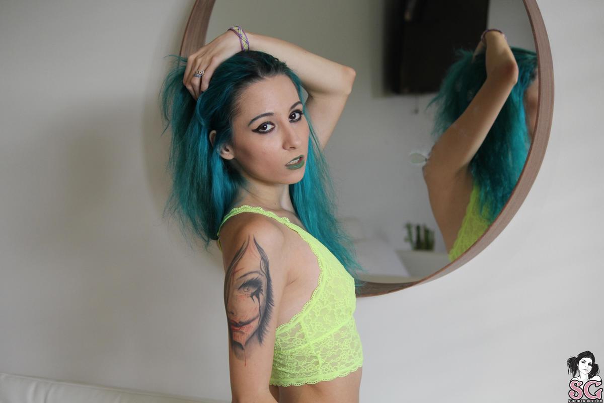 missfiend-higherthanyou-21.jpg