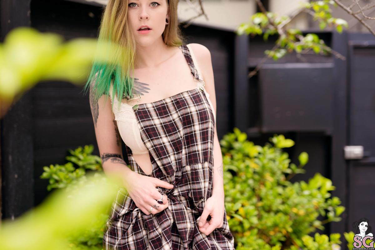 budfairy-girlnextdoor-01.jpg