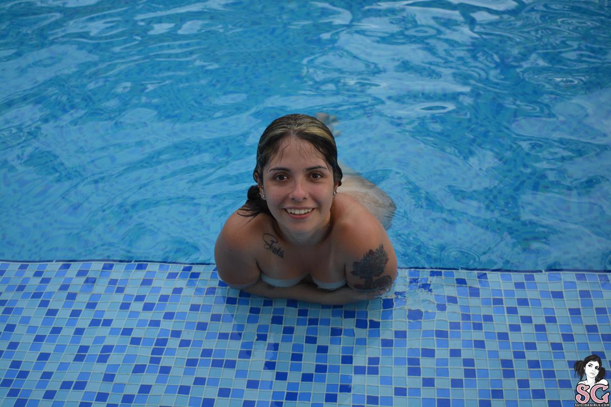 shantai-jacuzzipool-37.jpg