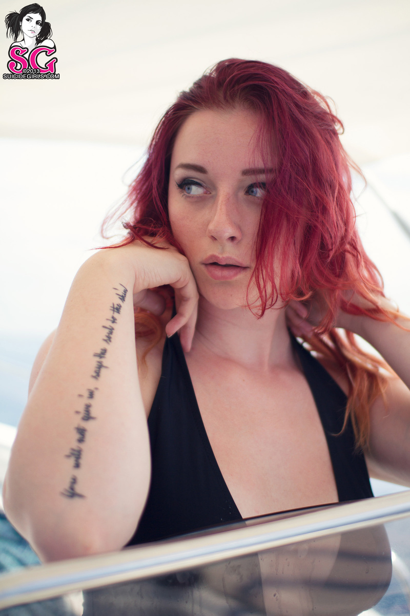 necianavine-rocktheboat-09.jpg