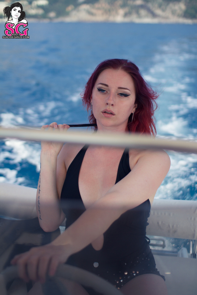necianavine-rocktheboat-15.jpg