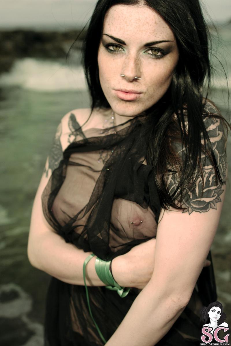 annalee-serpentine-19.jpg