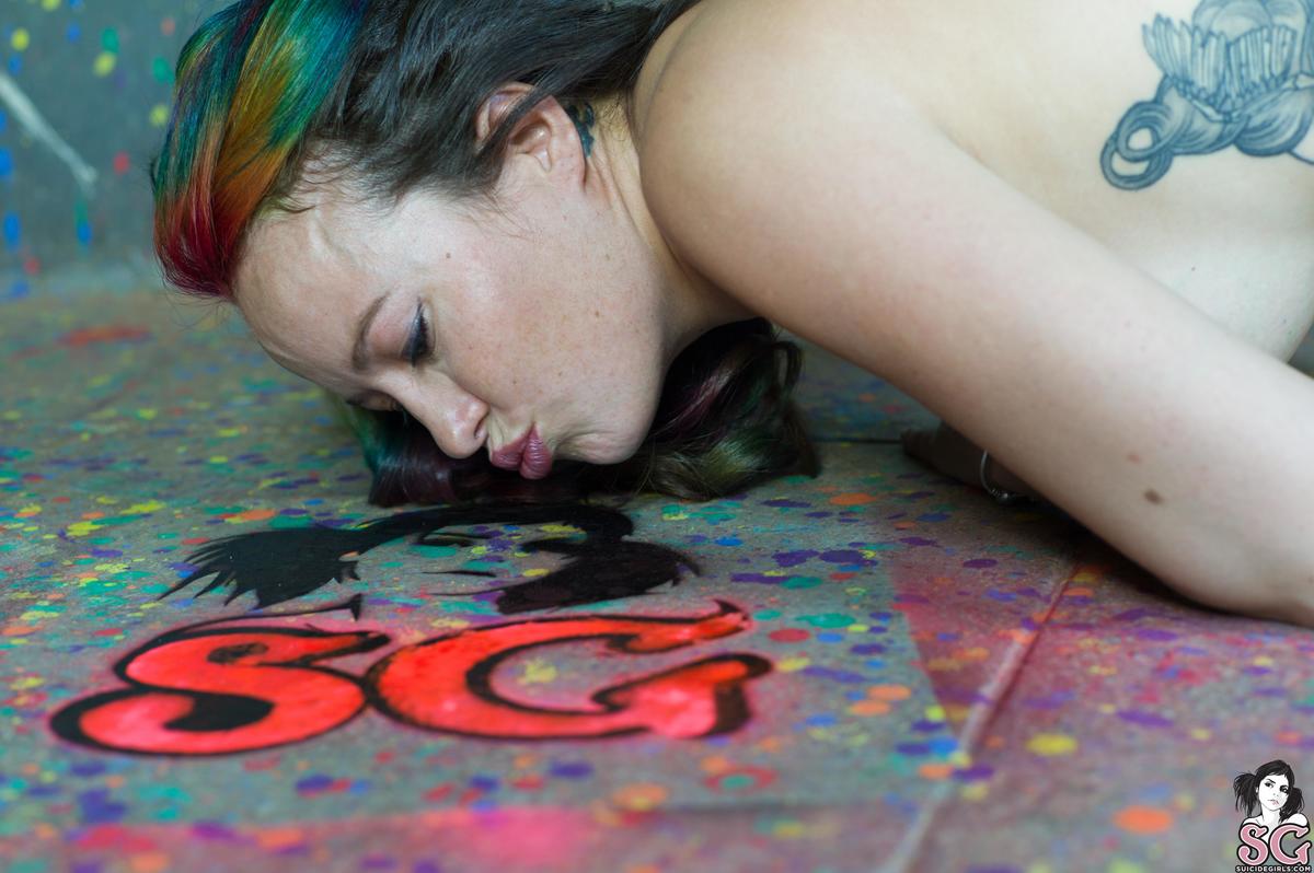 missvness-rainbowghost-09.jpg