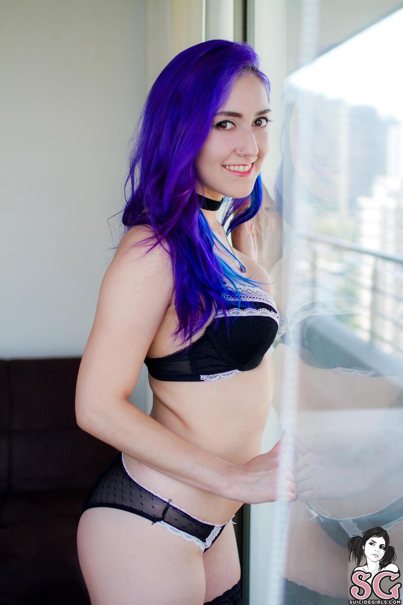 avys-behindthecurtains-03.jpg