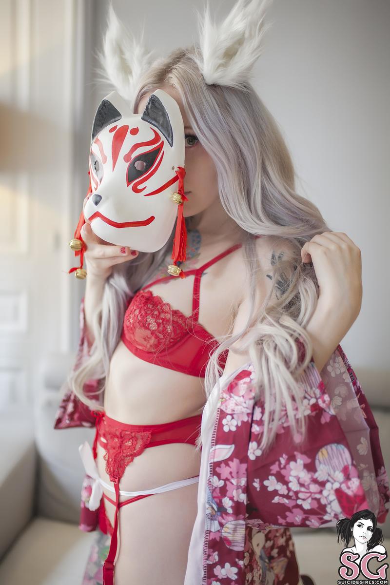 shamandalie-kitsune-01.jpg