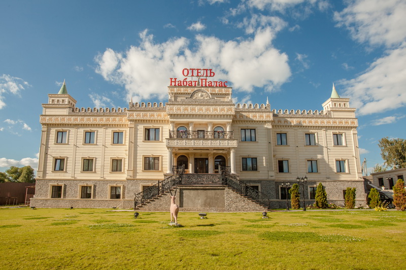 n-palace-1.jpg