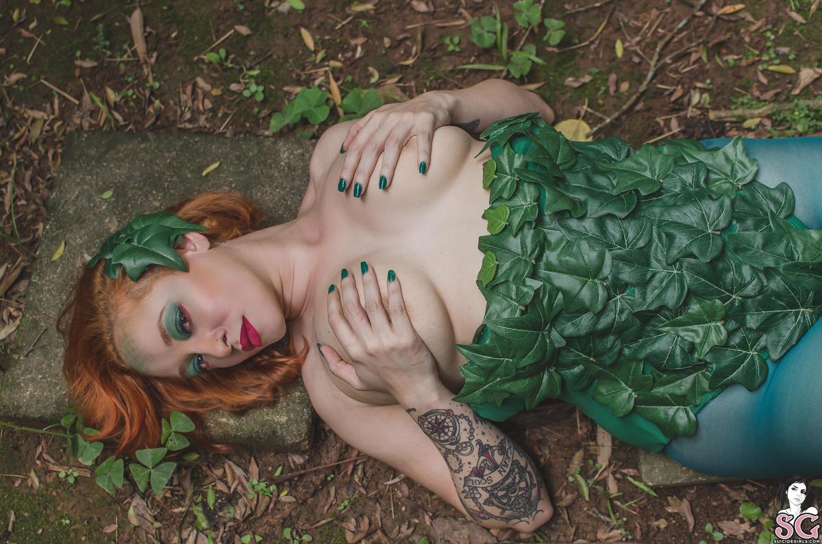joyvasty-poisonivy-25.jpg