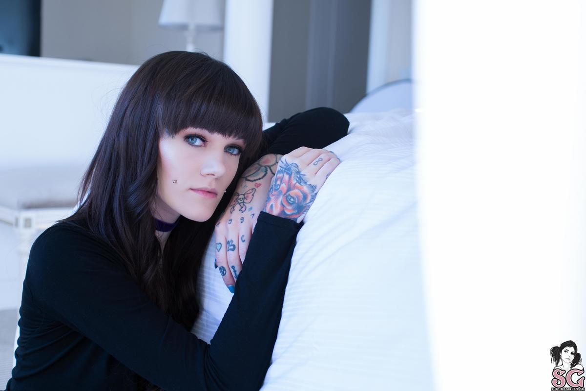 evevalentine-room416-05.jpg