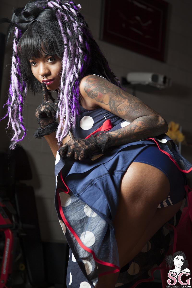 xuxa-dreadeddoll-03.jpg
