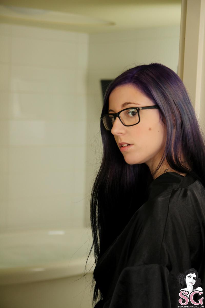 caraphernelia-bubblebathtime-01.jpg