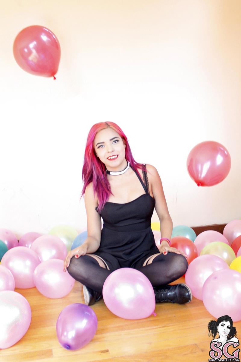 chamel-colorparty-07.jpg