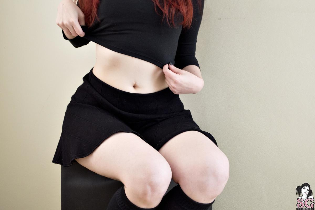 jessiesinner-redwitch-07.jpg
